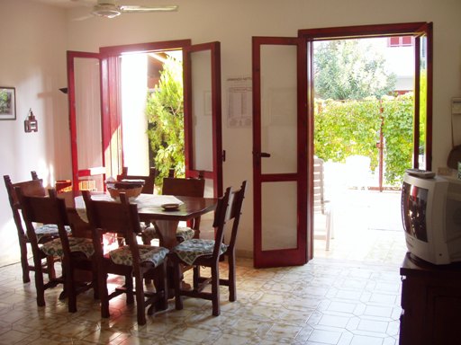 Villino Castellaneta a Porto Cesareo centro abitato a pochi passi dal mare